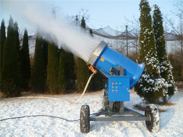 河北廊坊燕郊滑雪場